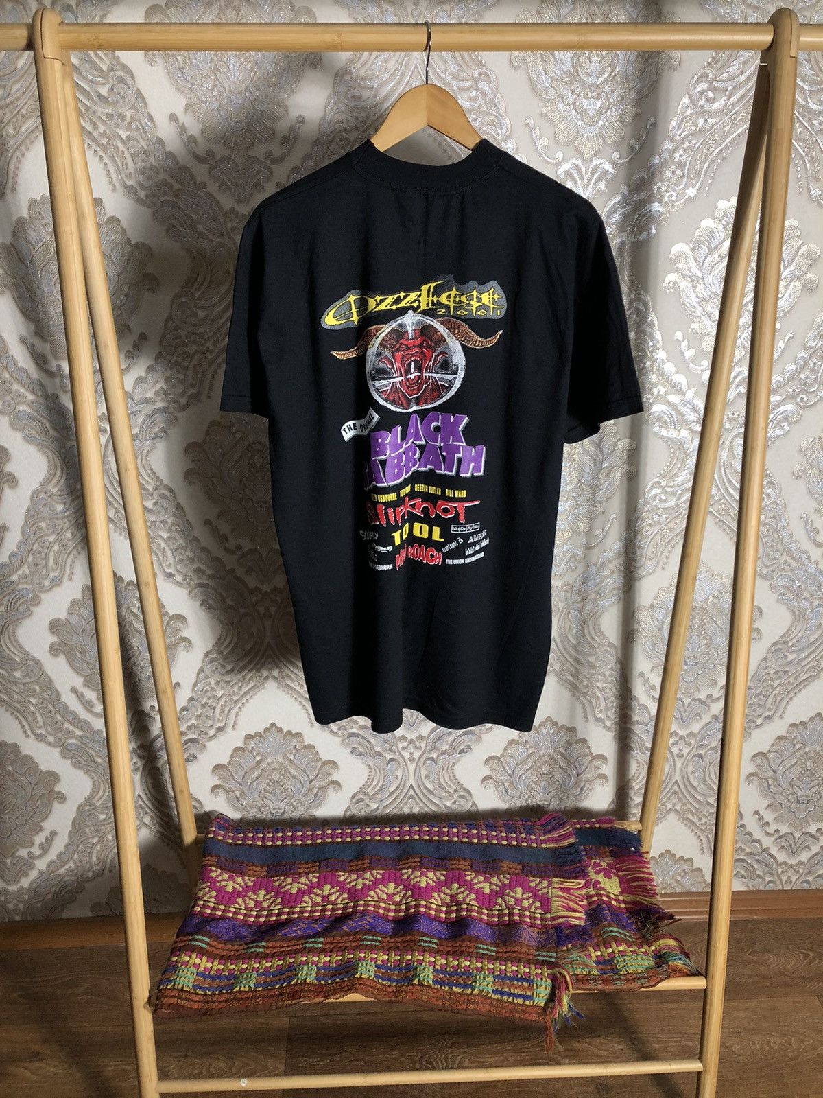 Band Tees VINTAGE OZZYFEST TOUR T-SHIRT BALCK METAL ROCK 2001 Y2K 90s Size US XL / EU 56 / 4 - 5 Thumbnail