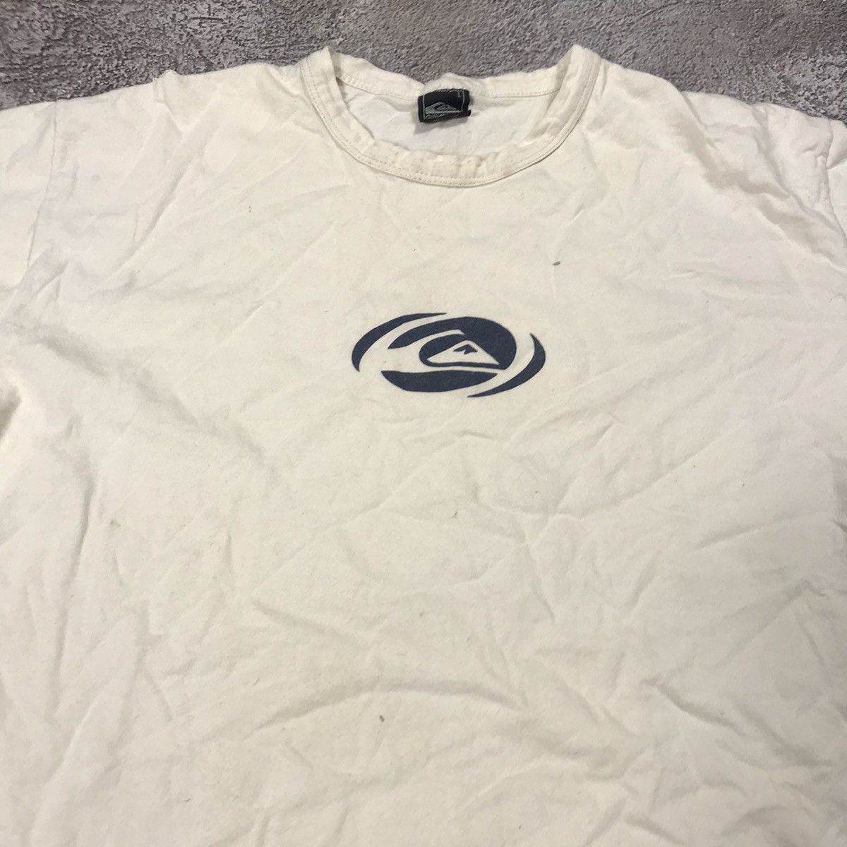 Vintage Vintage 90s Quicksilver Sun Faded Graphic Tee Streetwear L Size US L / EU 52-54 / 3 - 3 Thumbnail