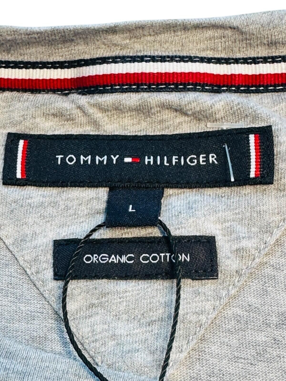 Tommy Hilfiger Tommy Hilfiger T-Shirt Men's UK Size L Grey Graphic Print Size US L / EU 52-54 / 3 - 8 Thumbnail