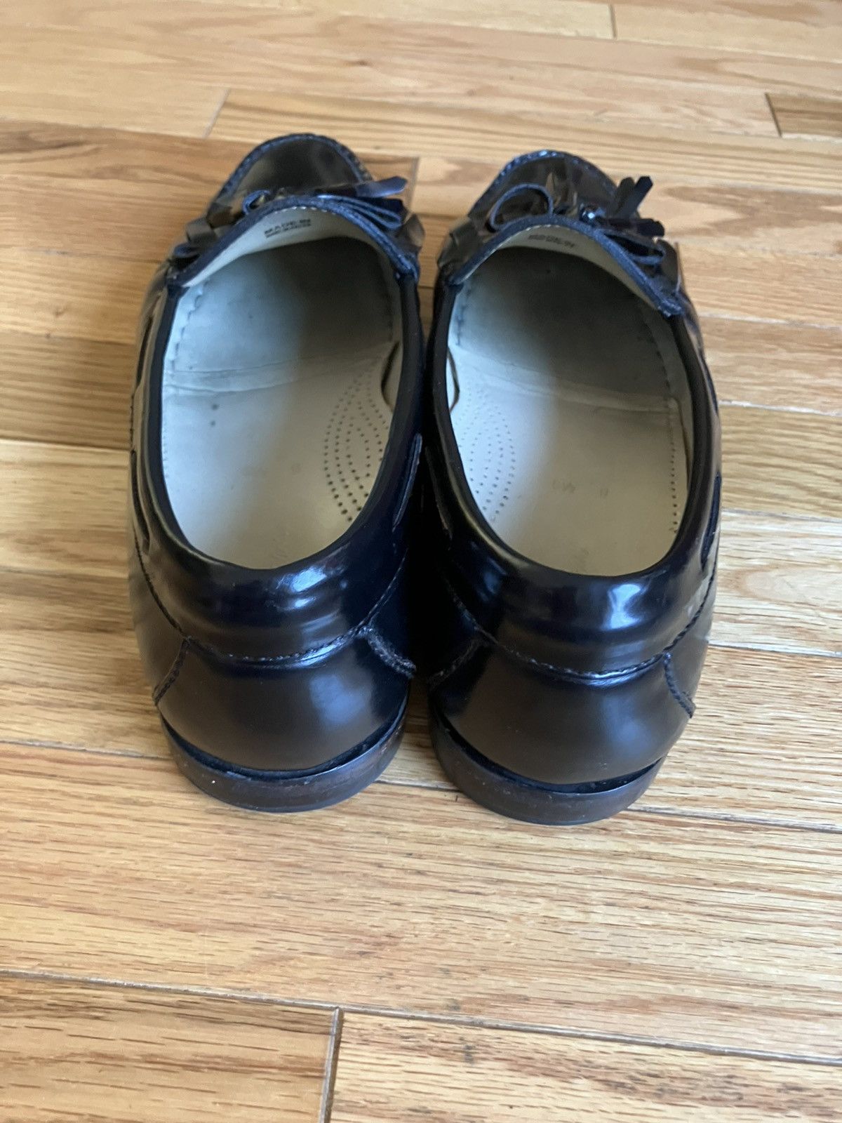 Cole Haan Men’s Coke Haan Black Tasseled Loafers sz 8 1/2 D Size US 8.5 / EU 41-42 - 4 Thumbnail