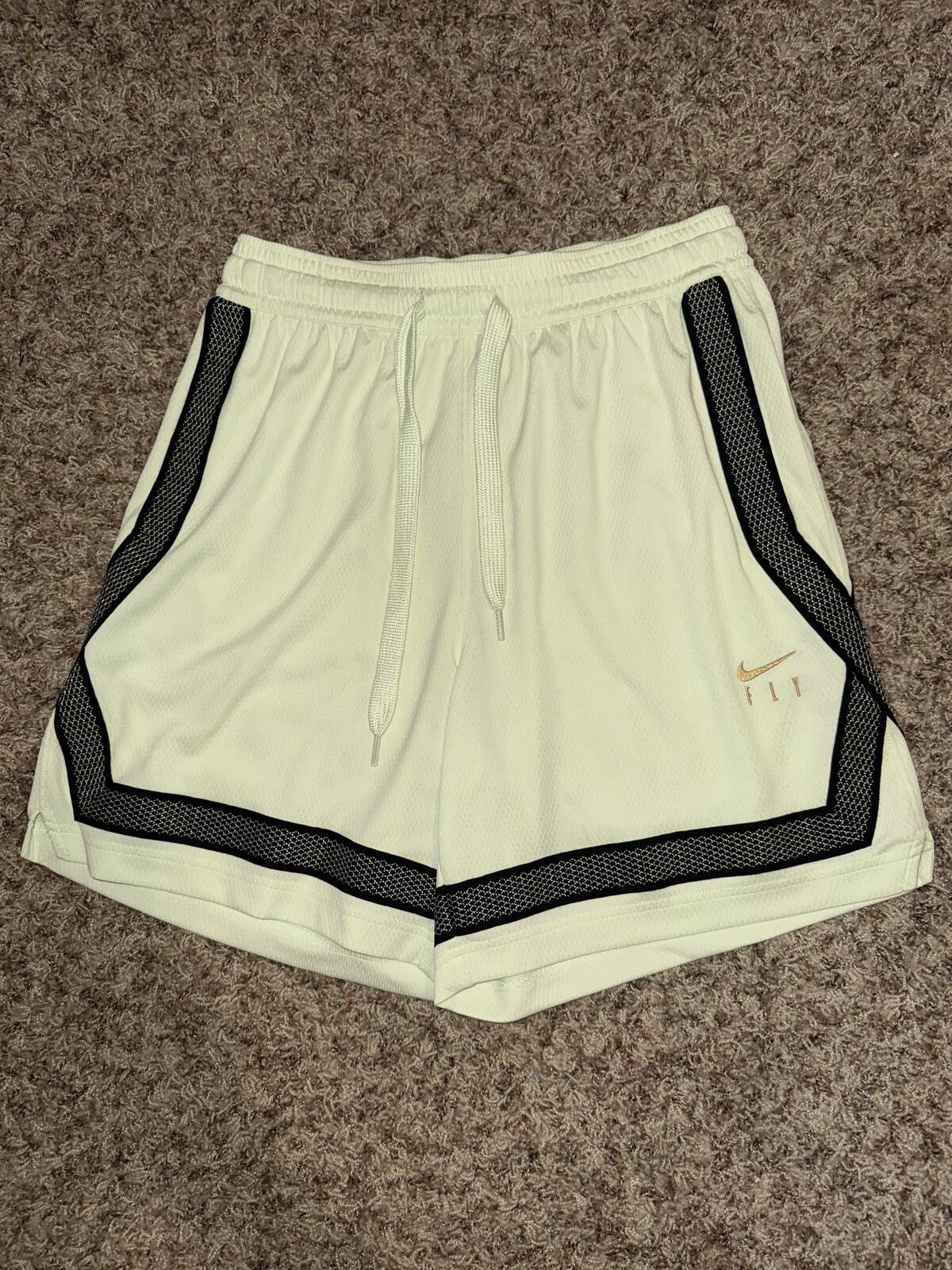 Nike Nike Women’s Dri-FIT Swoosh Fly Basketball Shorts Sample Size 28" / US 6 / IT 42 - 1 Thumbnail