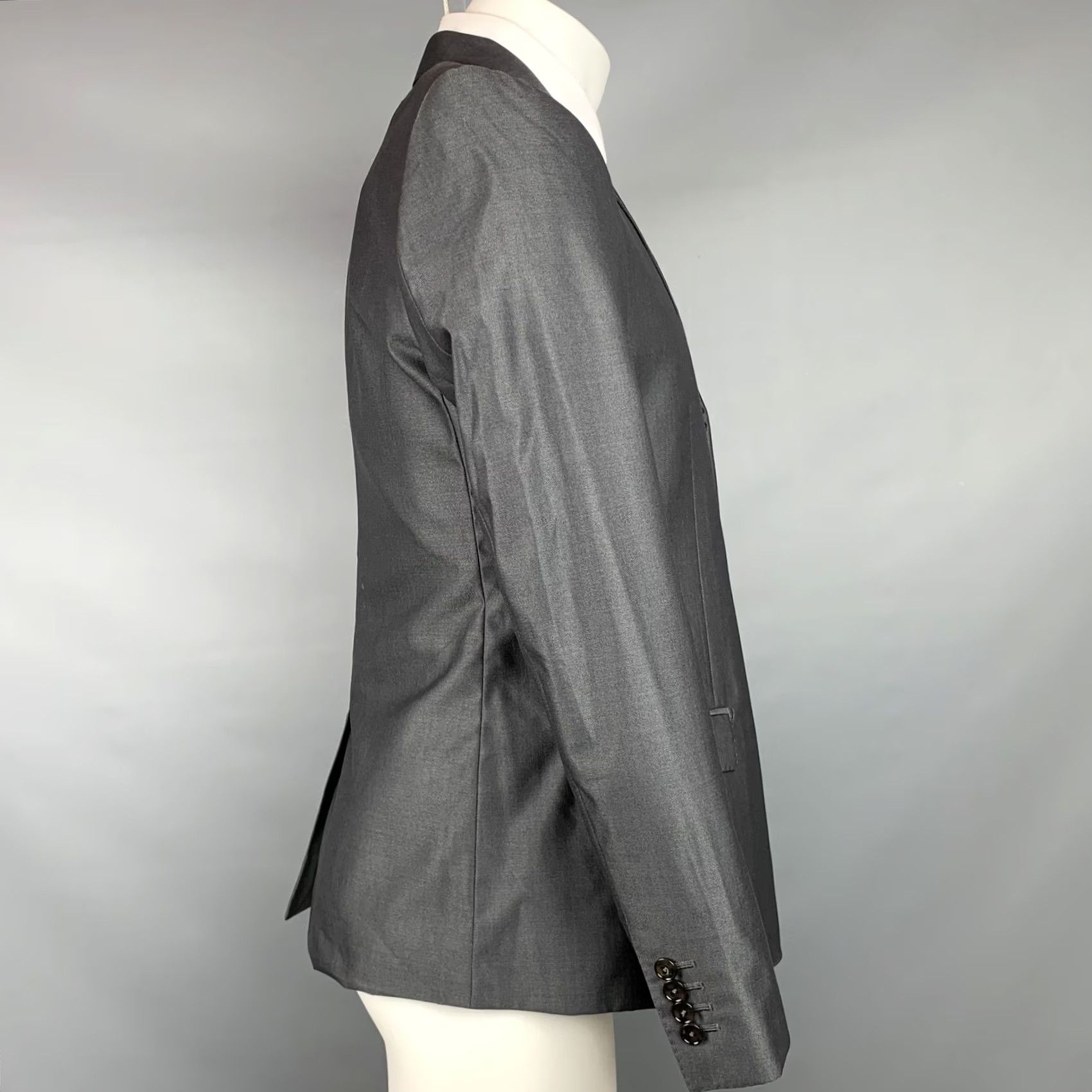 Dolce & Gabbana DOLCE & GABBANA Size 38 Grey Charcoal Wool Silk Peak Lapel Sport Coat Size US XXS / EU 40 - 2 Thumbnail