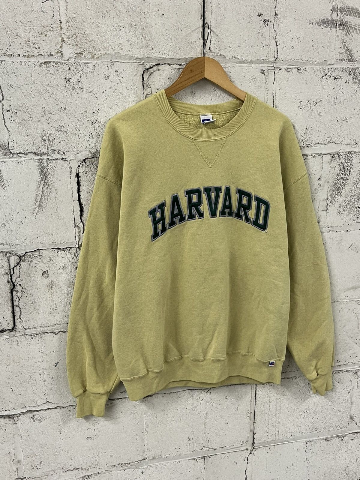 Vintage 90s Russell athletic boxy fit Harvard crewneck