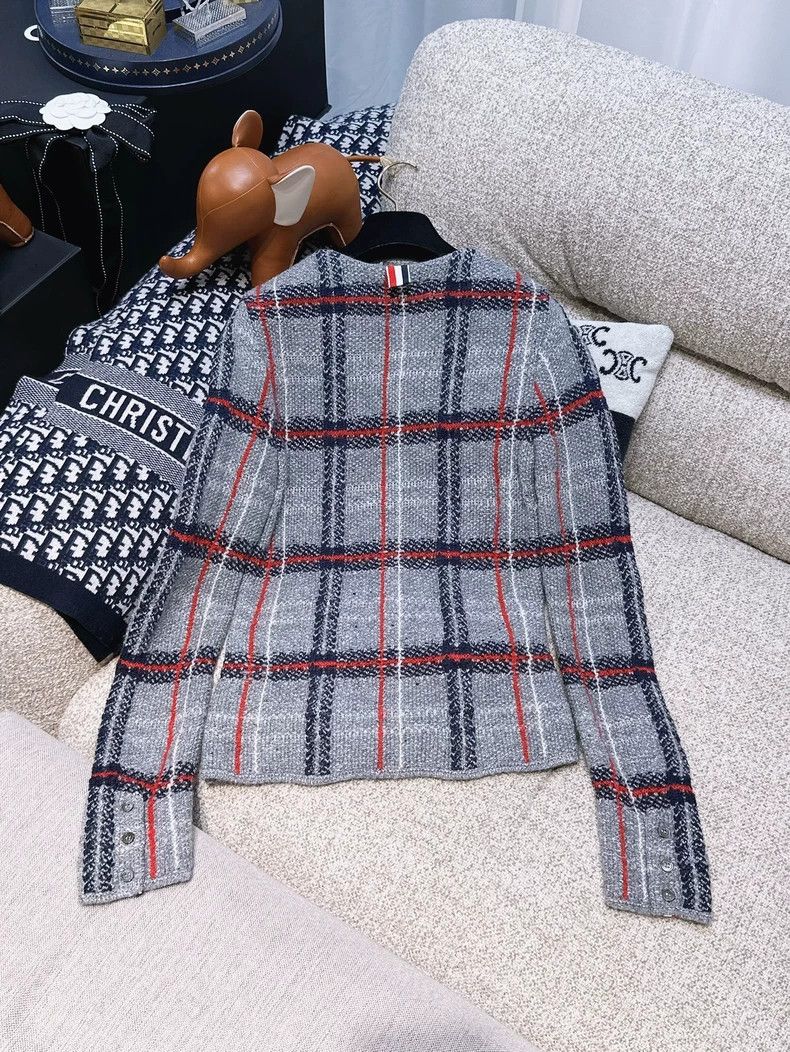 Thom Browne Thom Browne Long sleeve knit cardigan Size XS / US 0-2 / IT 36-38 - 2 Thumbnail
