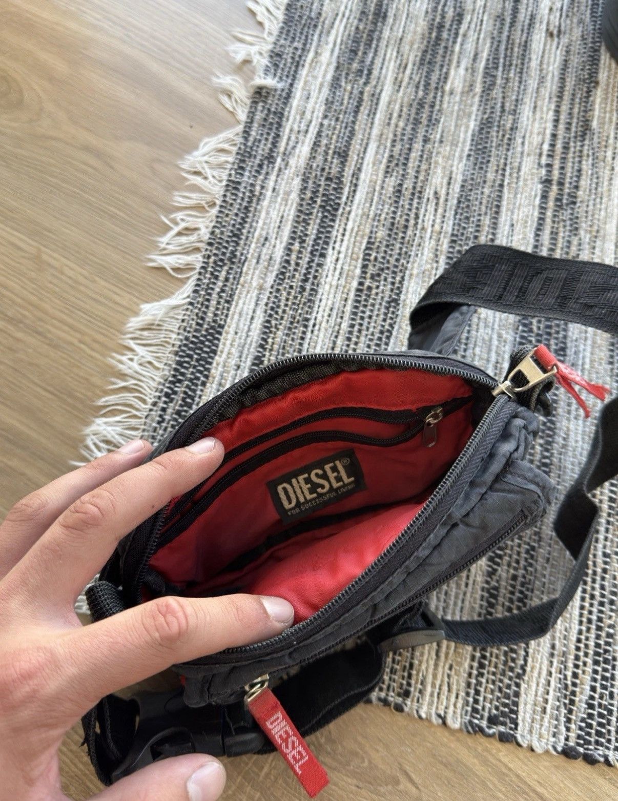 Diesel DIESEL VINTAGE WEST BELT BAG NYLON BLACK MASENGER MINI BAG Size ONE SIZE - 7 Thumbnail
