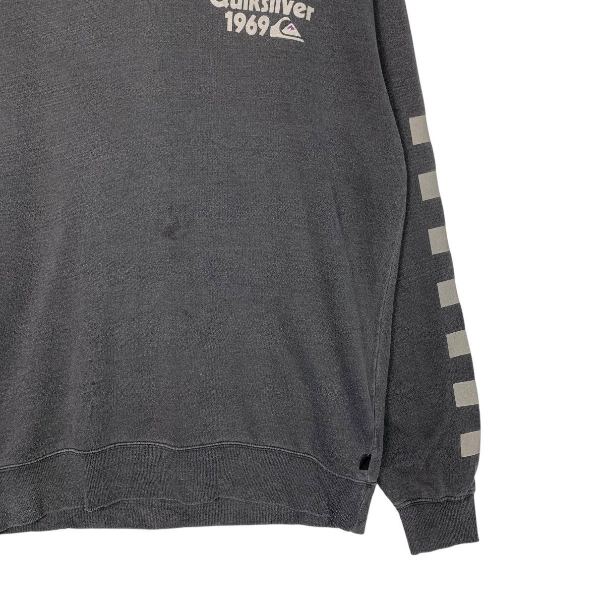 Quiksilver QUIKSILVER Sleeve Big Logo Faded Gray Sweatshirt #1901-C83 Size US M / EU 48-50 / 2 - 4 Thumbnail