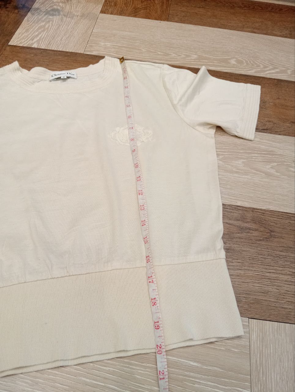 Christian Dior Monsieur CHRISTIAN DIOR CROPPED TOPS - SIZE M CREAM Size M / US 6-8 / IT 42-44 - 12 Thumbnail
