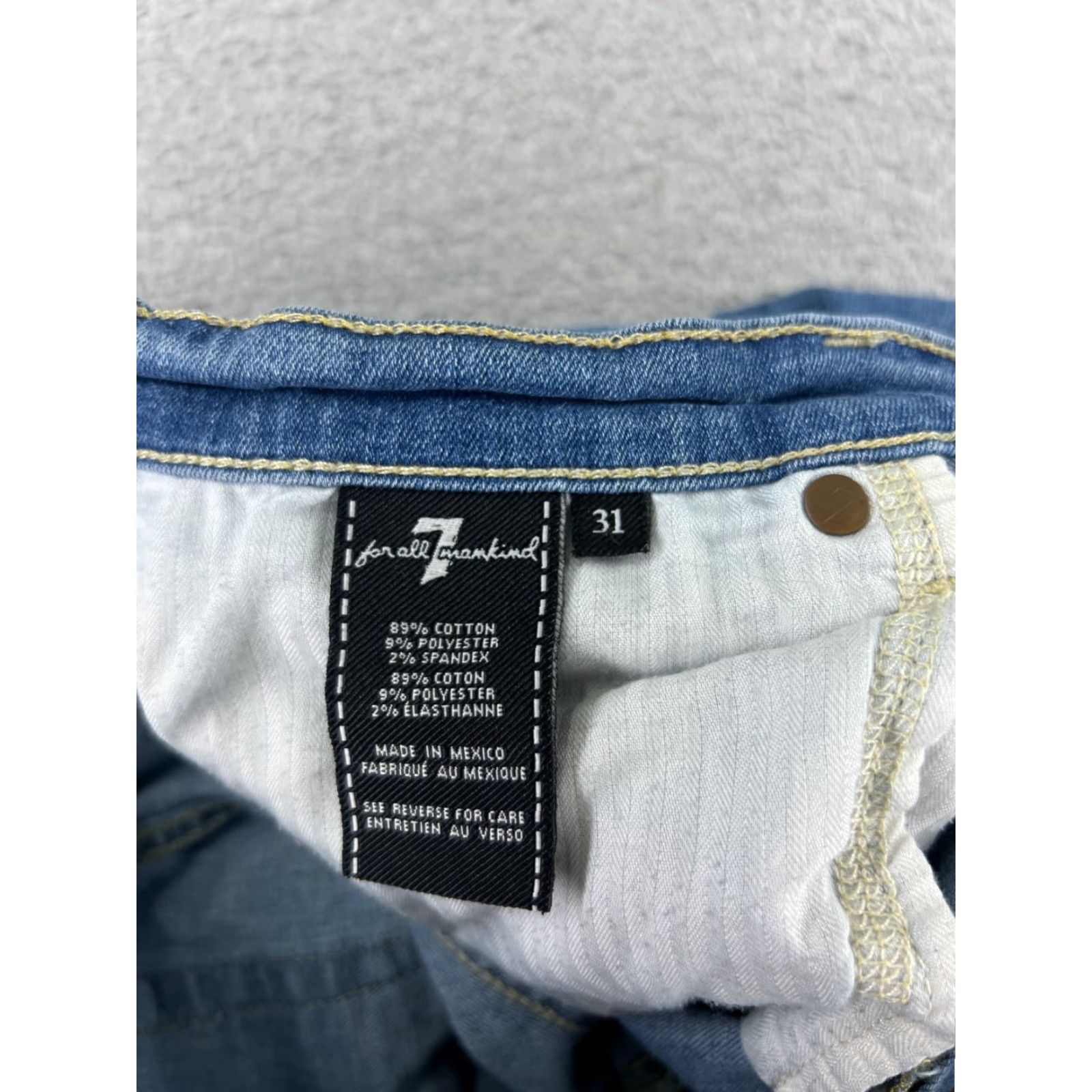 7 For All Mankind 7 For All Mankind Jeans Womens 31 Blue Denim Ankle Cotton 30x25 Regular Zip Pocket 5-Pocket Solid Color 30 Waist Inseam 25 Size 24" / US 00 / IT 34 - 7 Thumbnail
