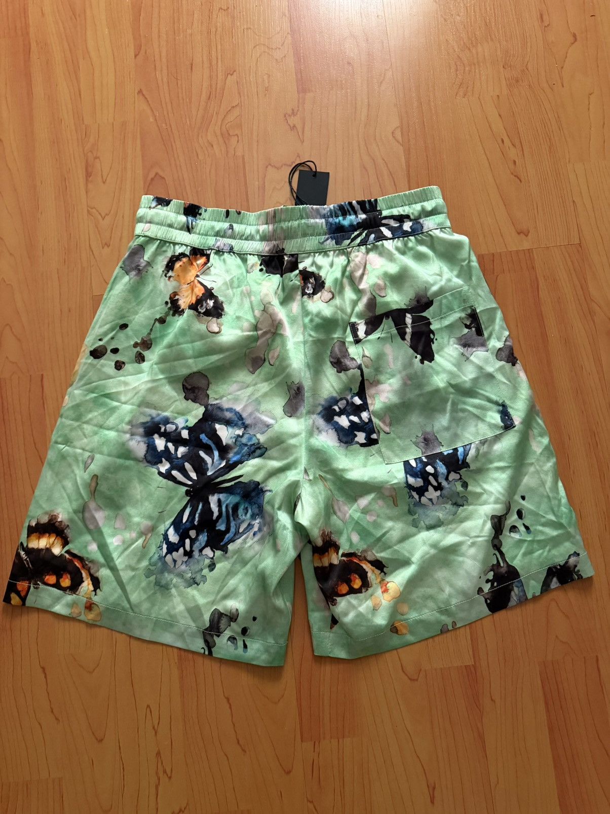 Nahmias Nahmias butterfly shorts size M New Size US 32 / EU 48 - 2 Thumbnail