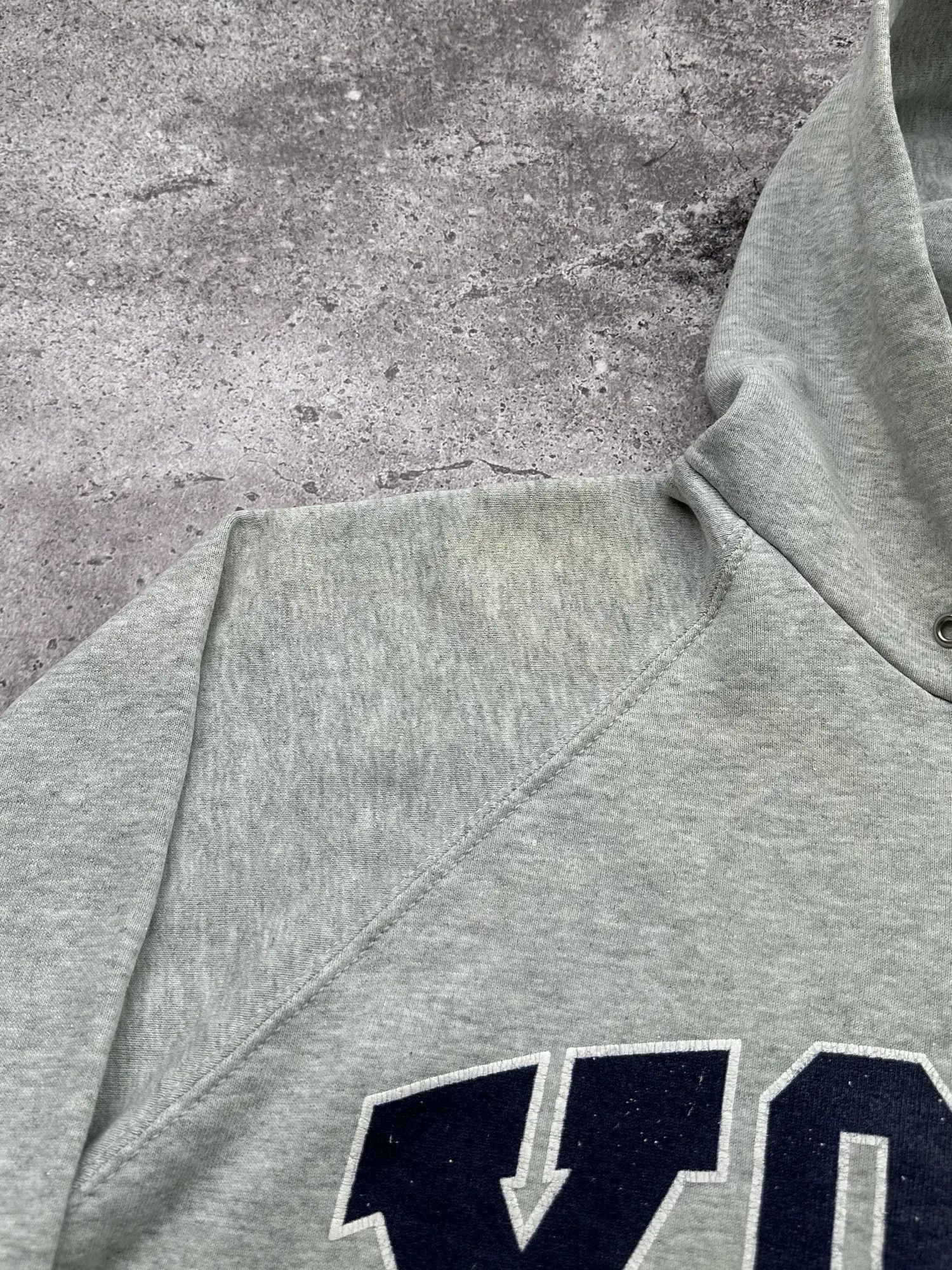 Vintage Vintage York University Hoodie C547(V315) Size US L / EU 52-54 / 3 - 5 Thumbnail
