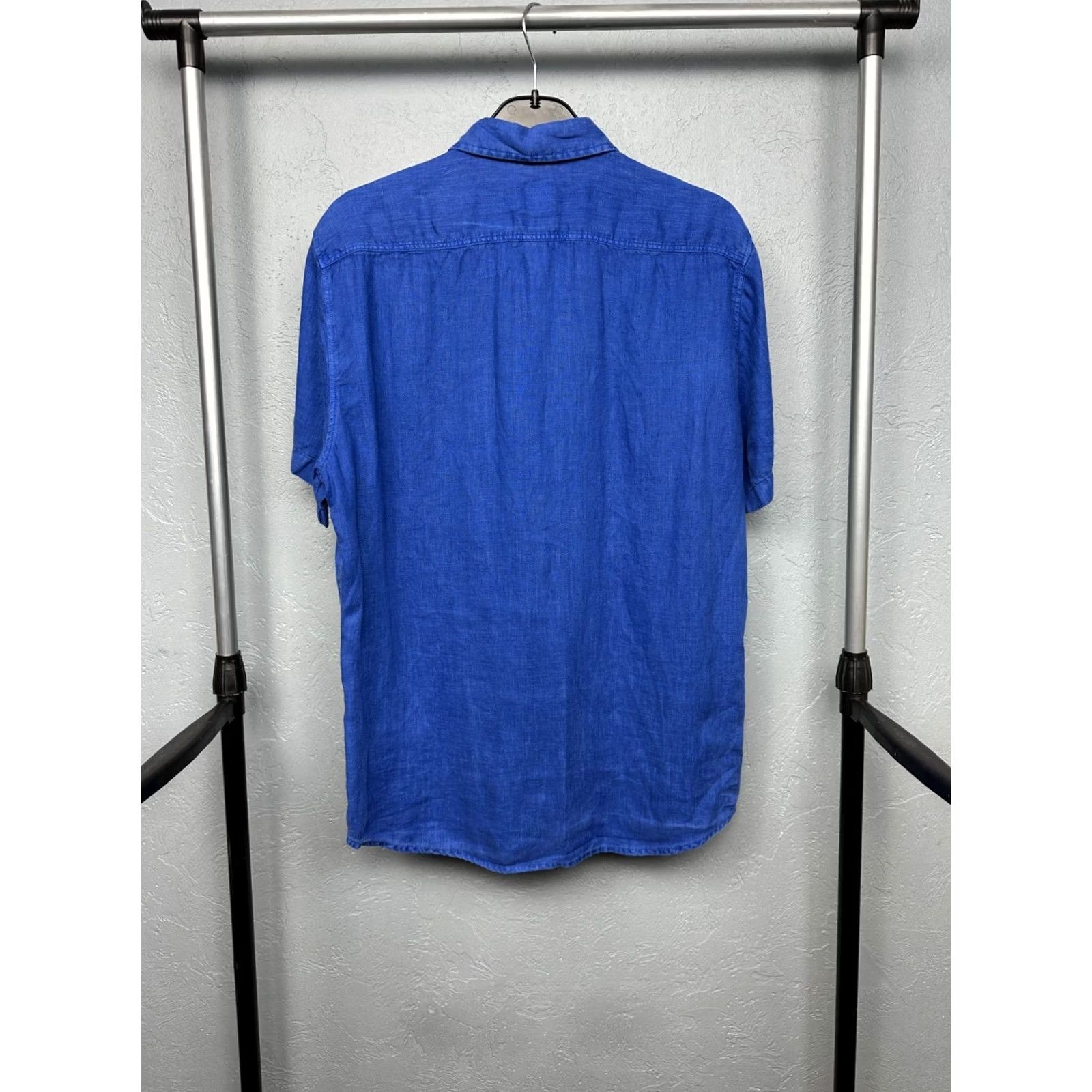 Hugo Boss HUGO BOSS Mens LINEN Short Sleeve Shirt L Blue Button-Up Shirt Mens Size US L / EU 52-54 / 3 - 7 Thumbnail