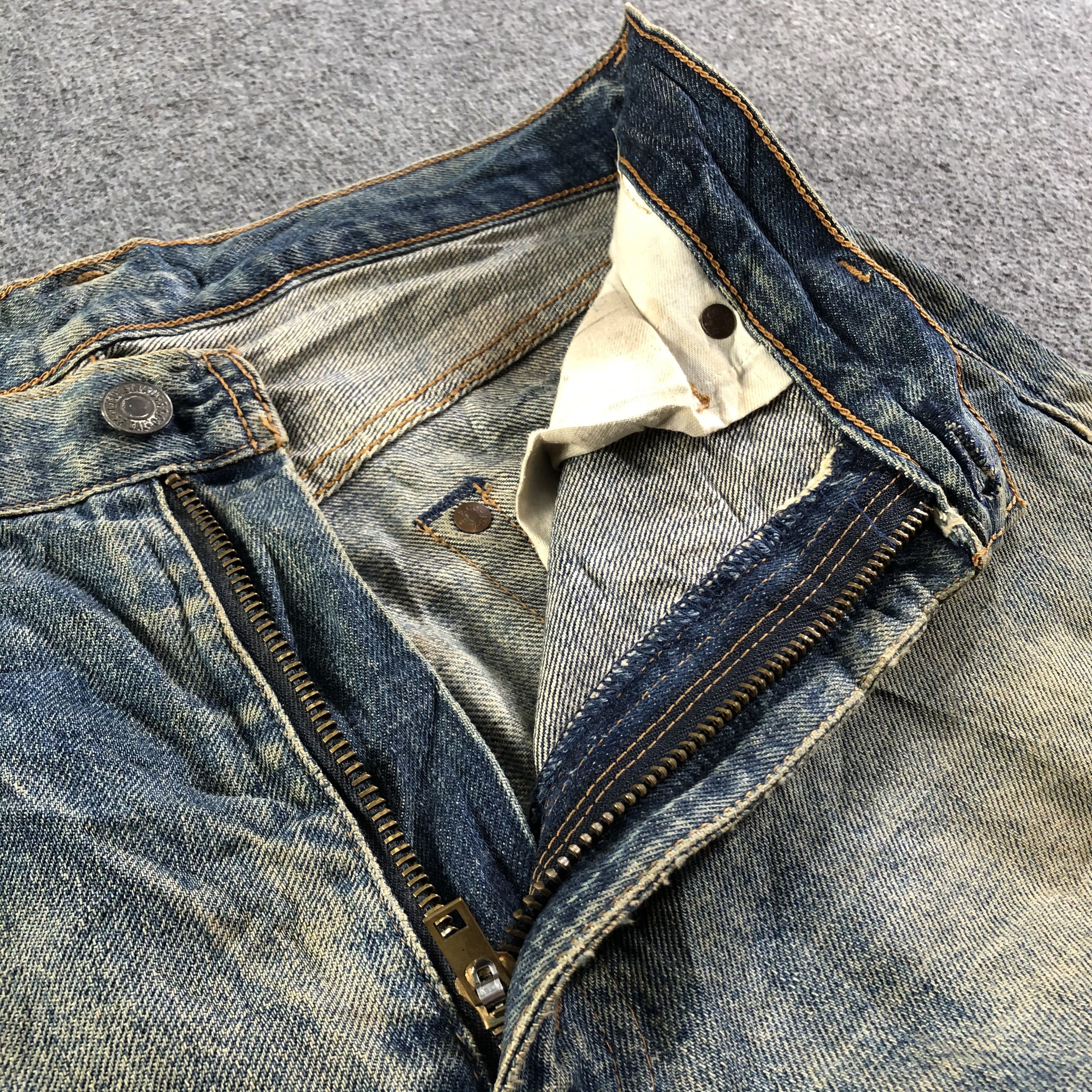 90s Vintage Levis 504Z Selvedge Jeans-J4031