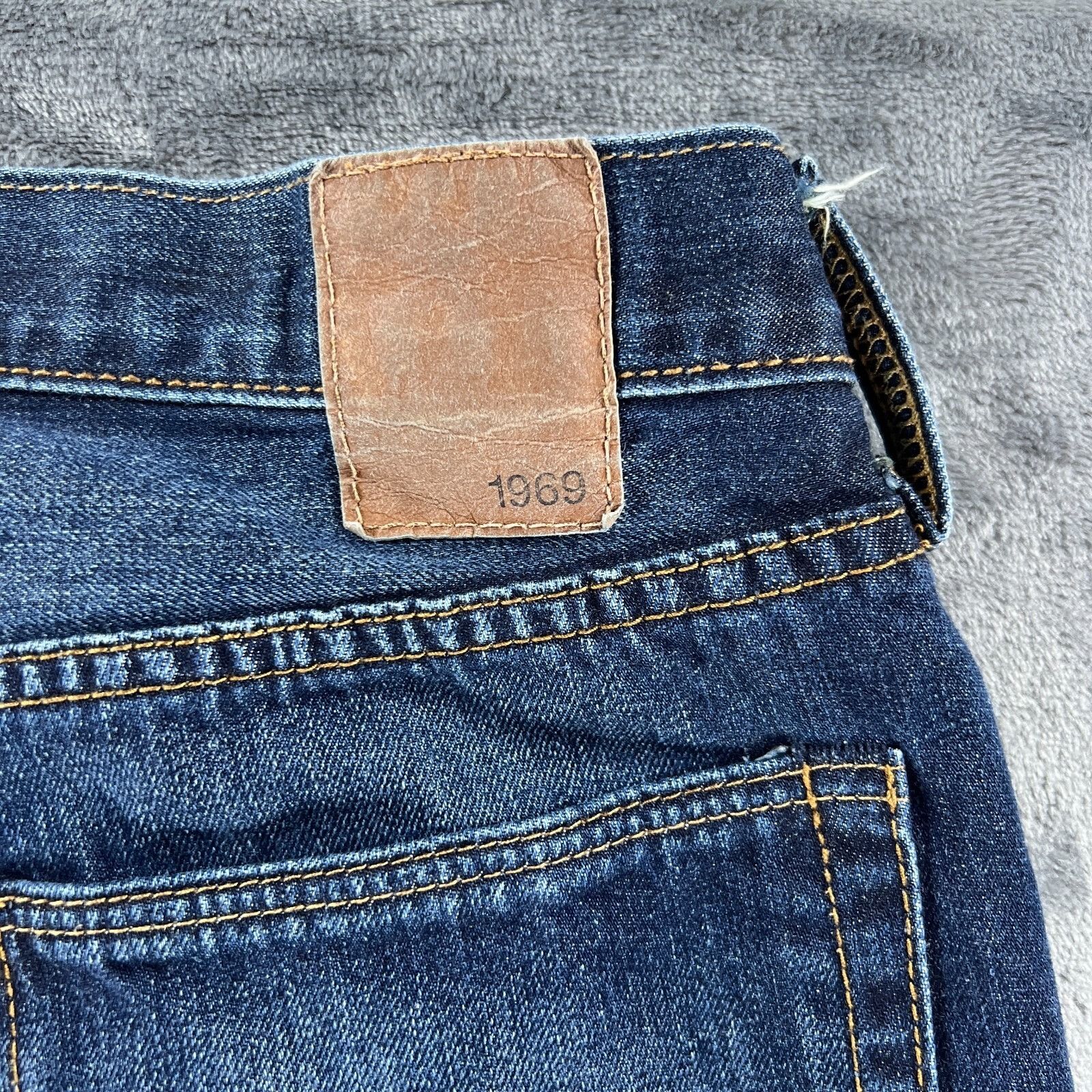 Gap Gap 1969 Jeans Men 32 x 32 Boot Cut Blue Denim Classic Vinta Size US 32 / EU 48 - 12 Thumbnail