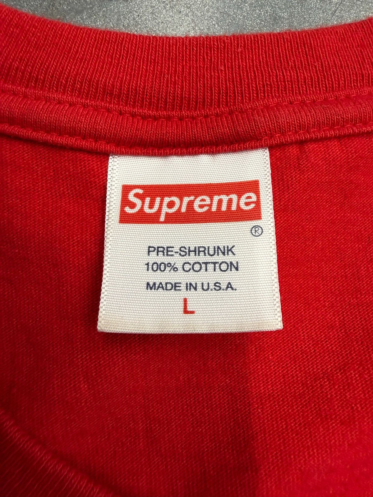 Supreme SS23 Supreme Strawberries Tee Size US L / EU 52-54 / 3 - 4 Thumbnail