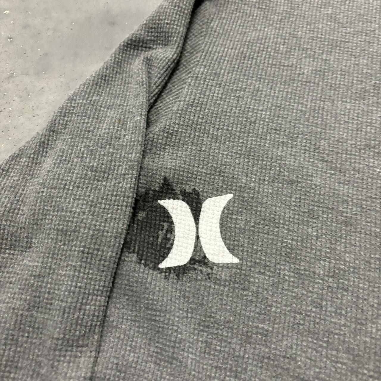 Hurley × Vintage Crazy Vintage Y2K/2000s Grunge Cyber Goth Grey Hurley Surf Skater Thermal! Size US L / EU 52-54 / 3 - 5 Thumbnail