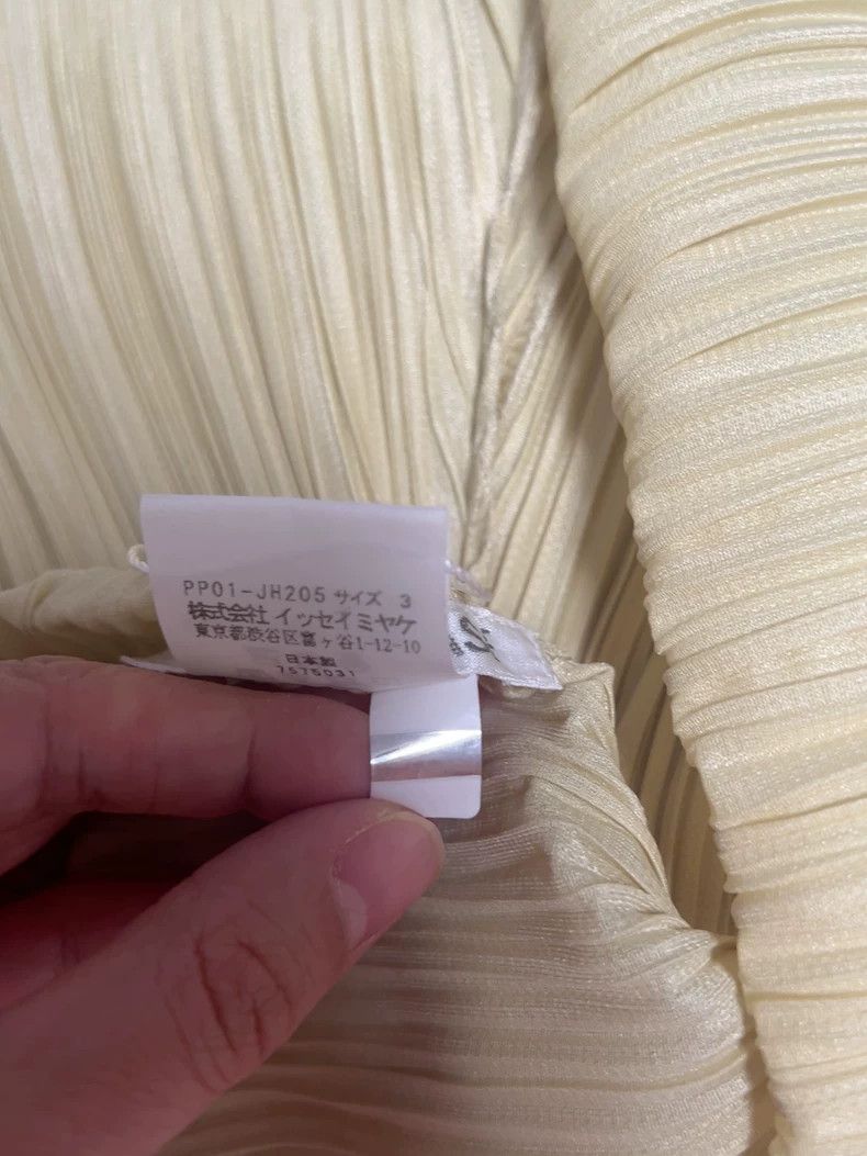 Issey Miyake Issey Miyake size:3 Light yellow dress Size M / US 6-8 / IT 42-44 - 4 Thumbnail