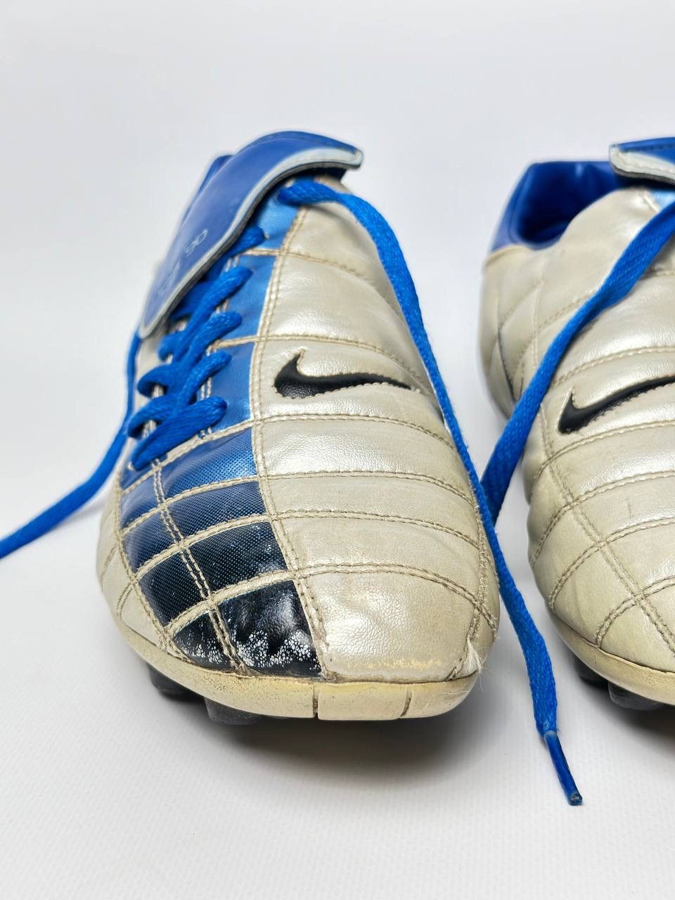 Nike Vintage Nike 2003s Total 90 II FG Football Boots Rare Silver Size US 6.5 / EU 39-40 - 5 Thumbnail
