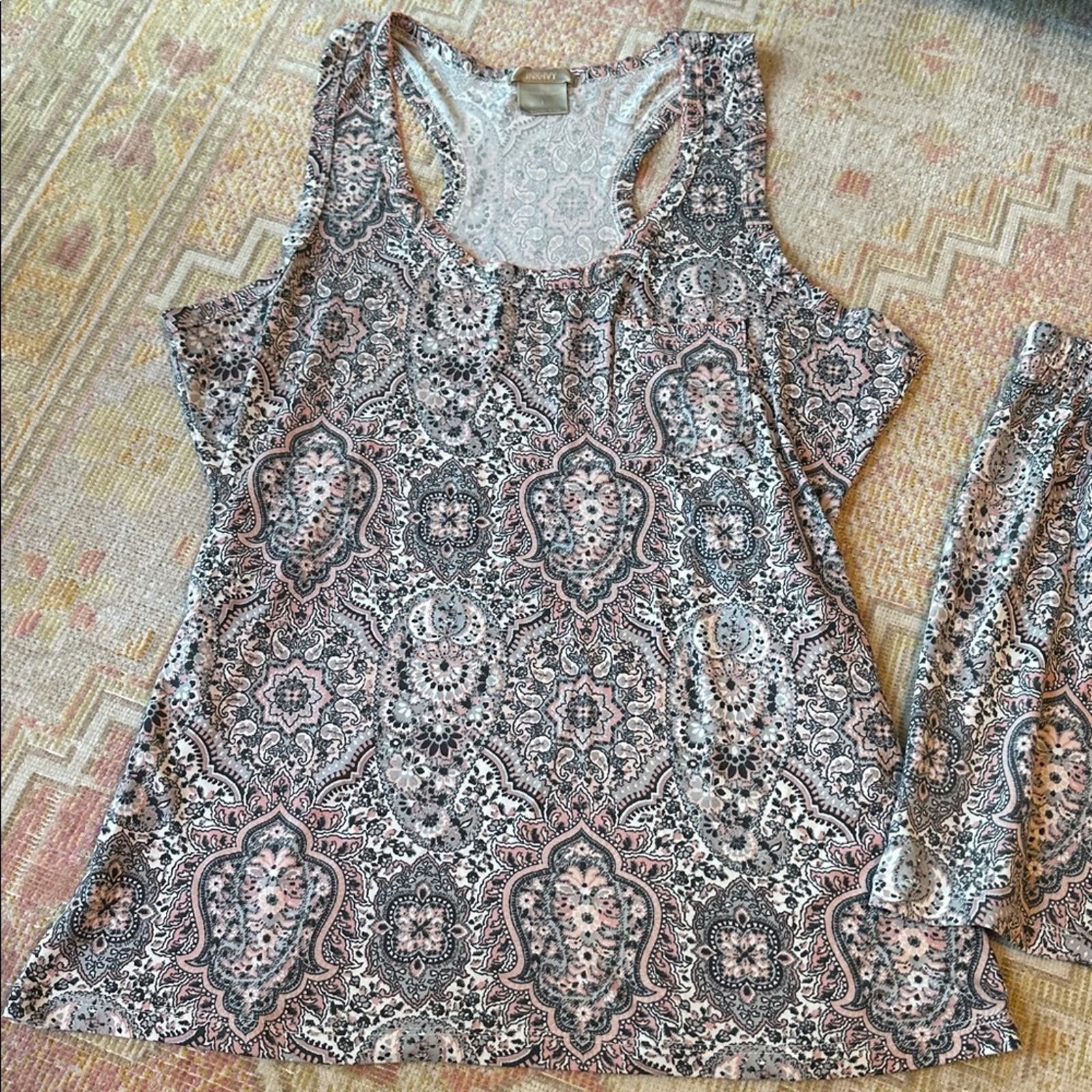 Other Ink & Ivy Large Soft Sleepwear Set Gray Pink Tank Shorts Size ONE SIZE - 3 Thumbnail