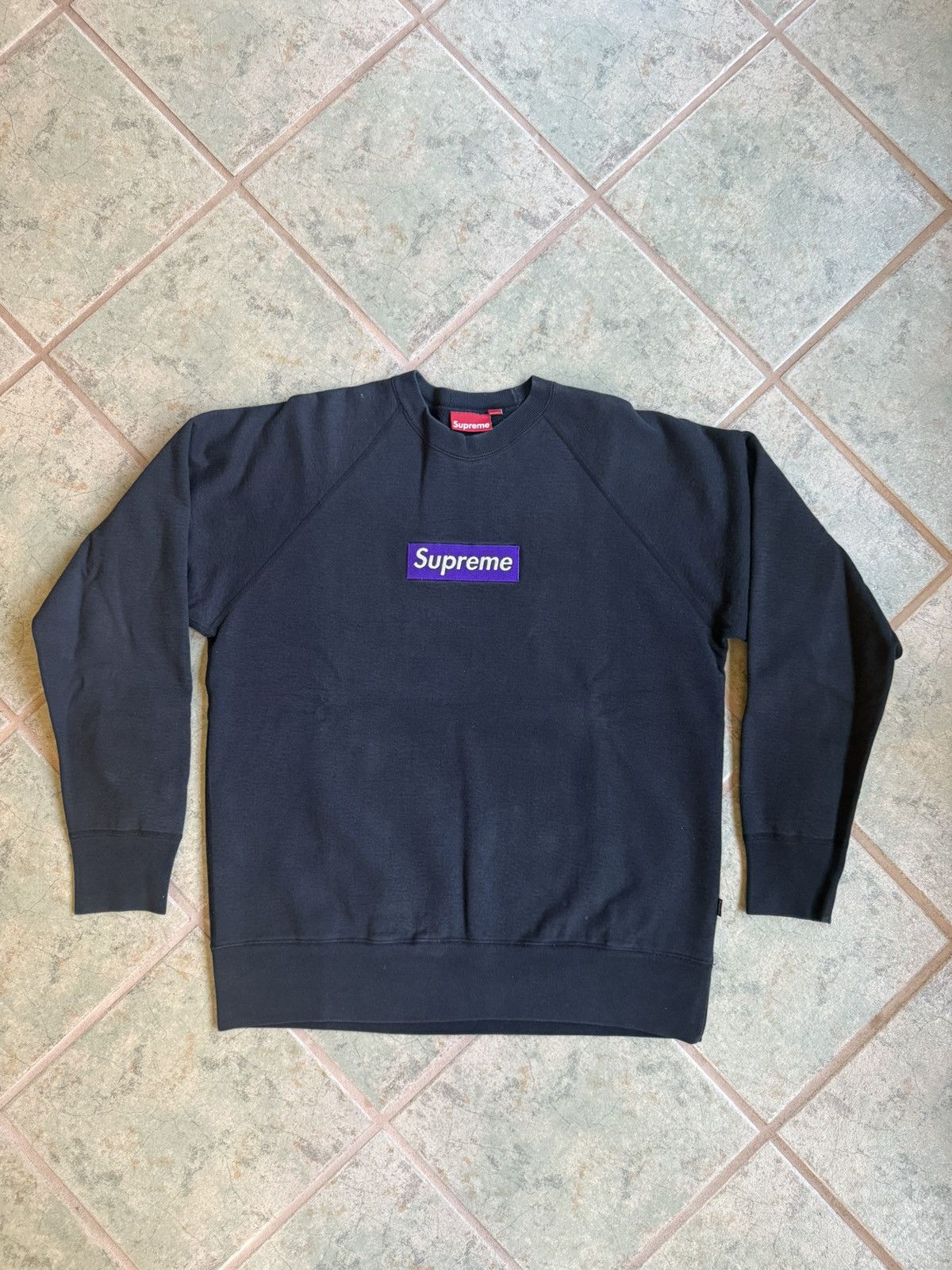 Supreme Supreme Purple on Black Box Logo Crewneck 2005 Size US L / EU 52-54 / 3 - 2 Thumbnail
