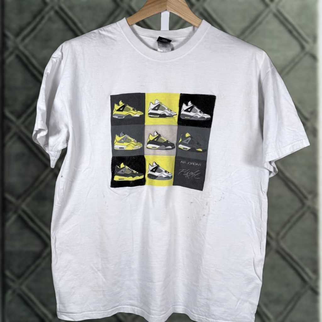 Jordan Brand Air Jordan Retro 4 Lightning T-Shirt White Men XL Size US XL / EU 56 / 4 - 1 Thumbnail