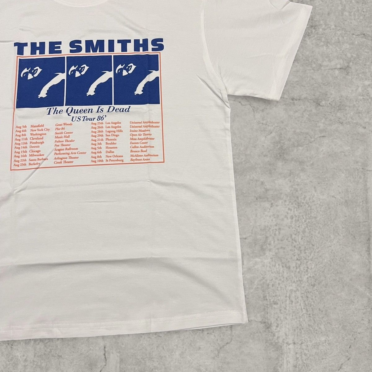 Japanese Brand Vintage style tshirt in white, The Smiths band. Size L Size US M / EU 48-50 / 2 - 2 Thumbnail