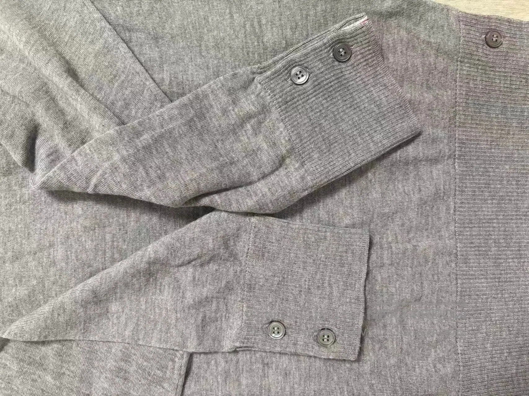 Thom Browne Thom Browne Women's Cashmere Wool Sweater. Size S / US 4 / IT 40 - 3 Thumbnail
