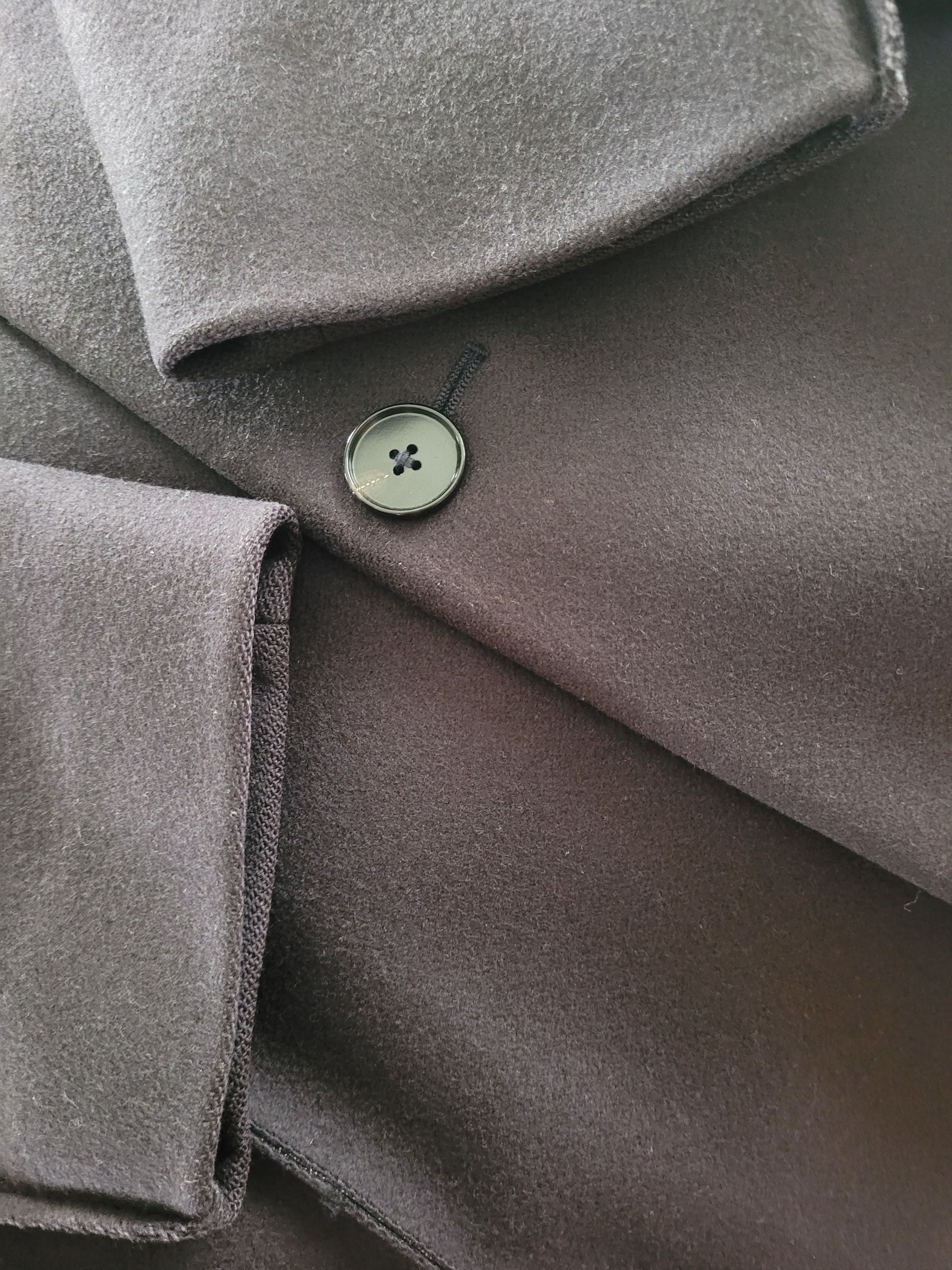 Maison Margiela Maison Margiela inside-out raw-details woolen coat Size US M / EU 48-50 / 2 - 17 Thumbnail