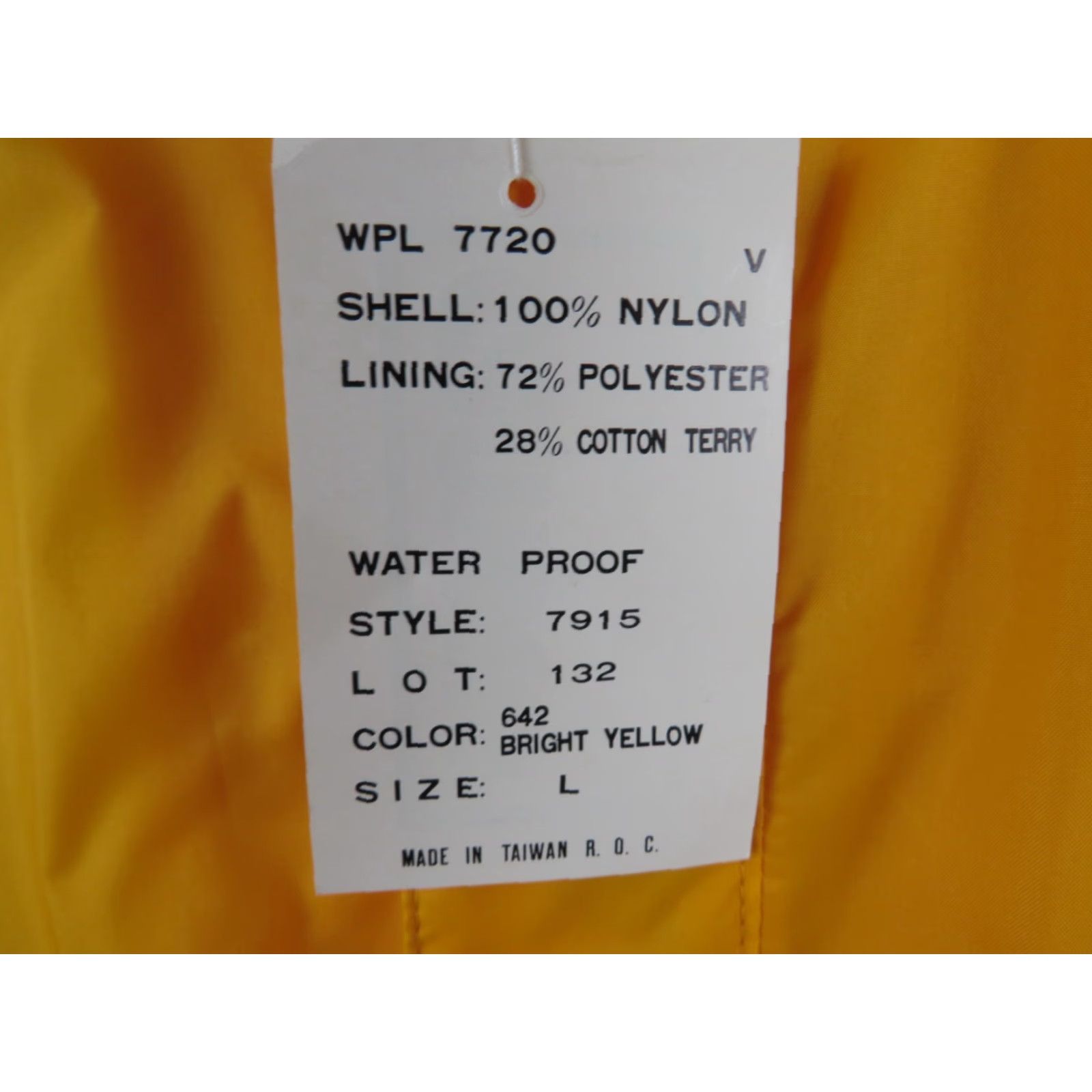 Vintage Campus Vest NWT 1970's Outdoor Nylon Puffer Full Zip L Yellow Mens Spring/Fall Hiking Camping Size US L / EU 52-54 / 3 - 5 Thumbnail
