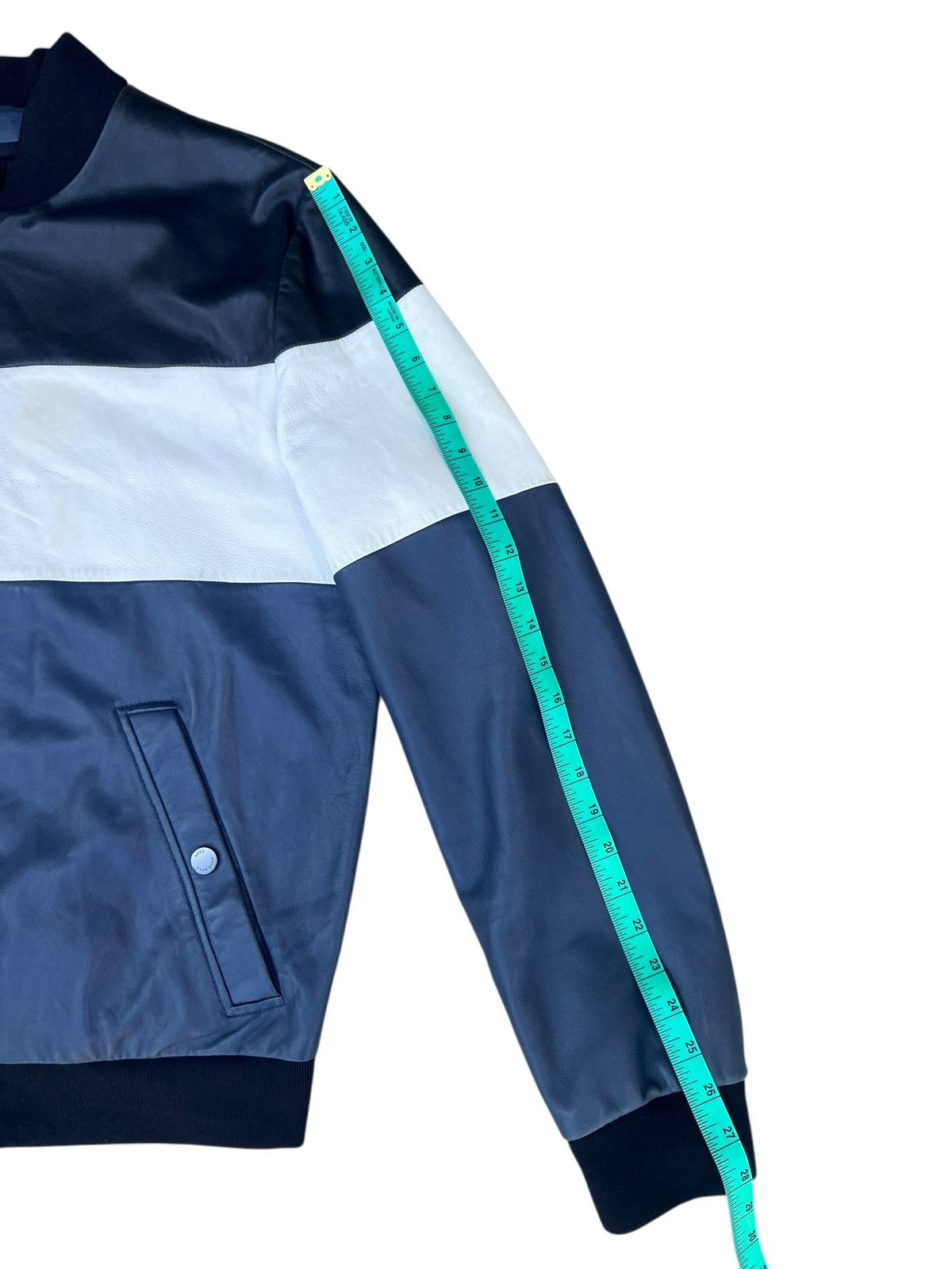 Hugo Boss Fall 2018 Hugo Boss Nappa Lamb Leather Bomber Jacket Size US L / EU 52-54 / 3 - 6 Thumbnail