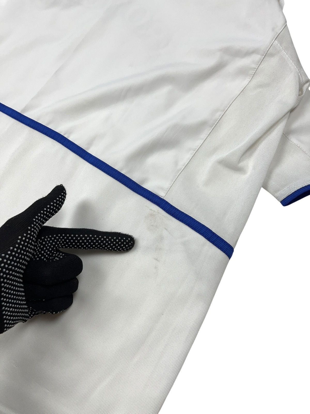 Nike Vintage 2002/2003 Nike Leeds United Soccer Jersey Shirt LUFC Size US XL / EU 56 / 4 - 12 Thumbnail