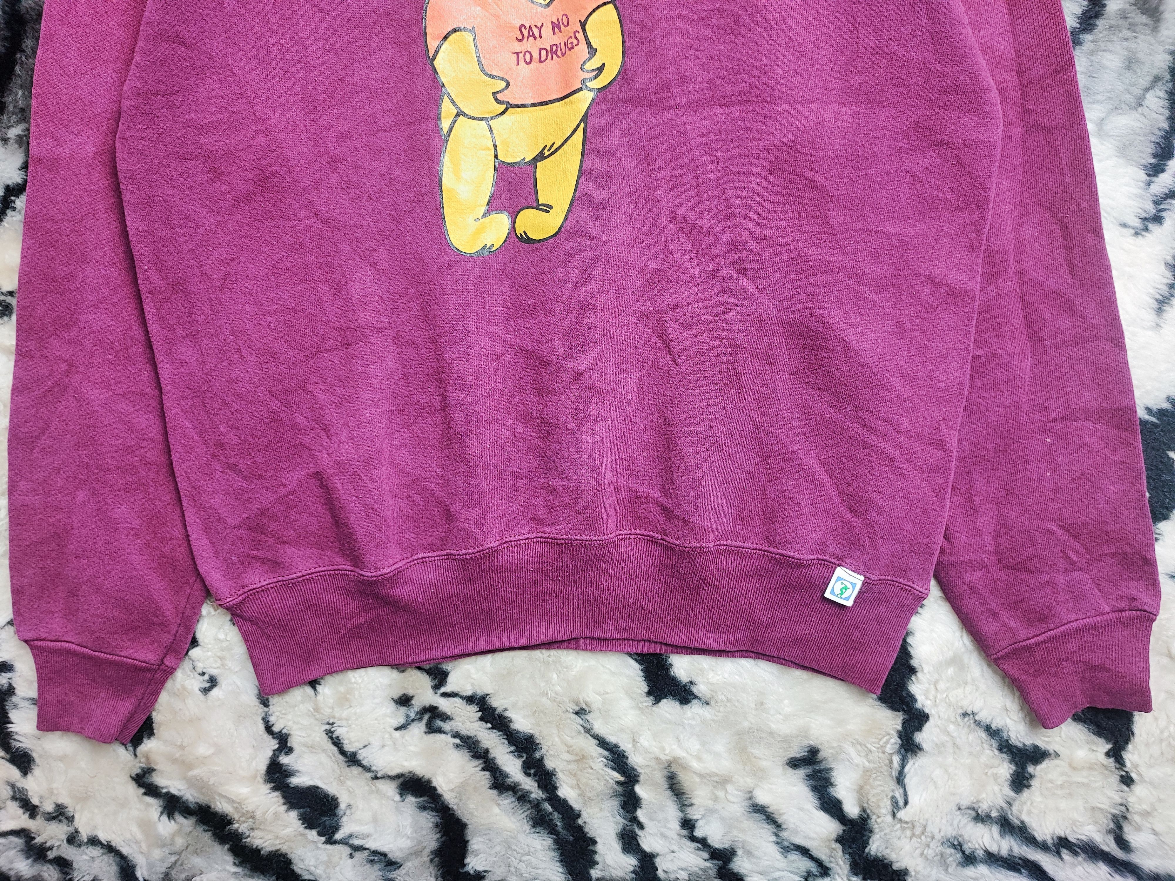 Disney VINTAGE 90S 100ACRE WOODS FDA WINNIE THE POOH NO TO DRUG Size US M / EU 48-50 / 2 - 5 Thumbnail