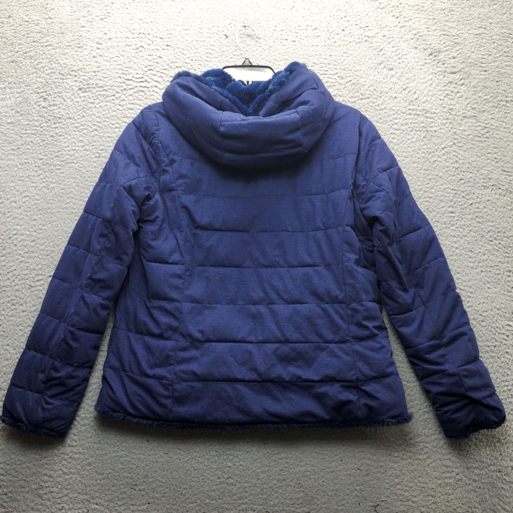 Vintage BE BOUNDLESS Reversible Jacket Womens Size L Blue Full Zip Hooded Fluffy Fleece Outdoor Jacket Men not applicable Size L / US 10 / IT 46 - 4 Thumbnail