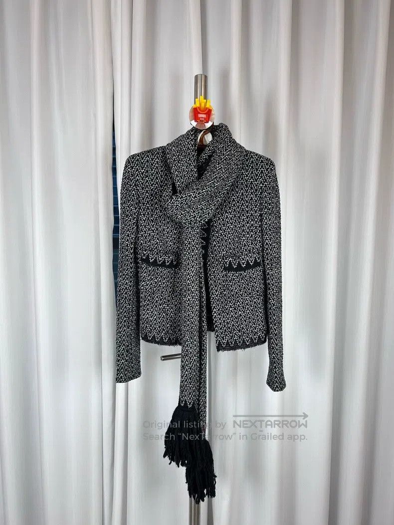 Chanel Chanel Metropolitan Series Black Soft Jacket Size XS / US 0-2 / IT 36-38 - 1 Thumbnail