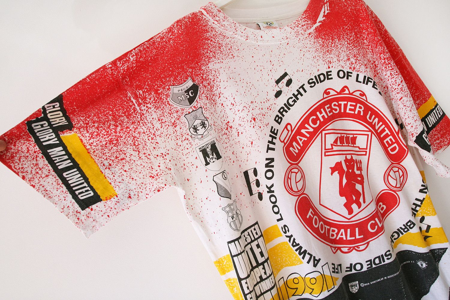 Vintage Vintage 90s Manchester United AOP Graphic T shirt XL Rare Size US L / EU 52-54 / 3 - 2 Thumbnail