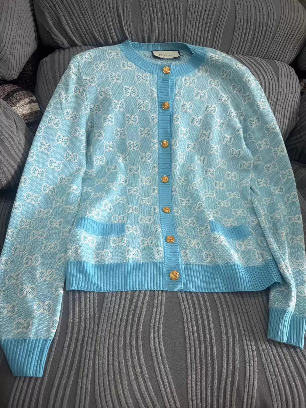 Gucci Gucci L unworn cardigan Size L / US 10 / IT 46 - 1 Thumbnail