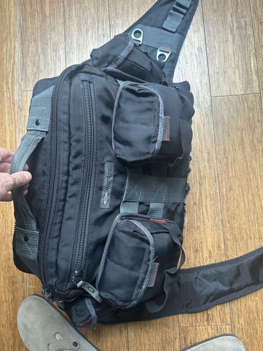 Oakley Oakley Vintage Tactical Field Gear Messenger Sling Gorpcore Size ONE SIZE - 9 Thumbnail