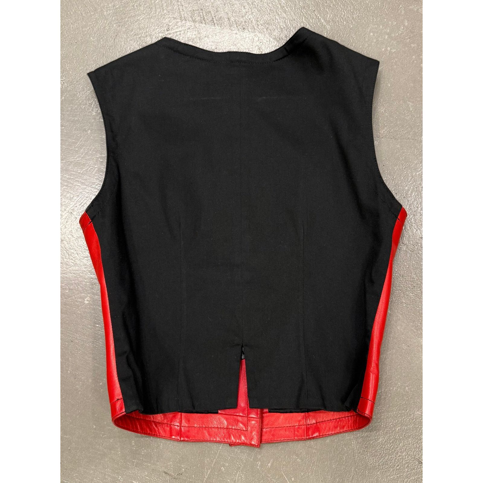 plein sud 2000s Plein Sud red leather vest Size US L / EU 52-54 / 3 - 6 Thumbnail