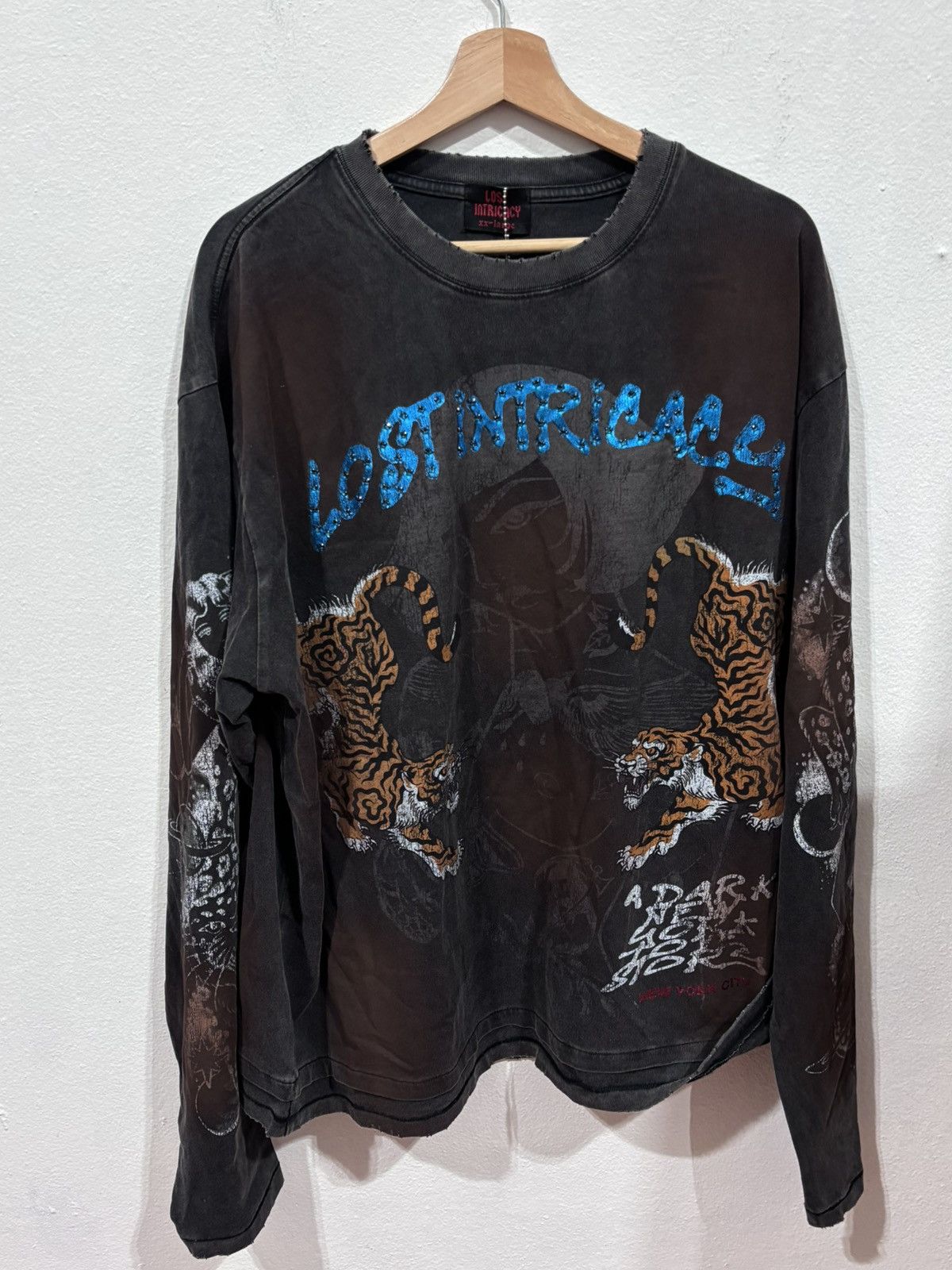 LOST INTRICACY Lost Intricacy Twin Tiger Longsleeve Tee Size US XXL / EU 58 / 5 - 1 Thumbnail