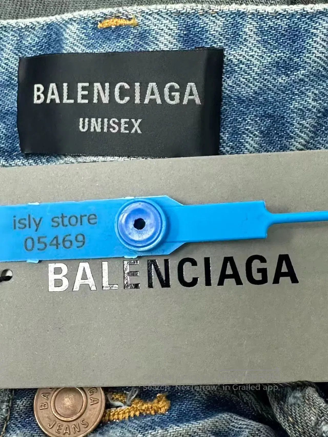 Balenciaga Balenciaga Distressed Denim Zip Side Pockets. Size 22" - 4 Thumbnail