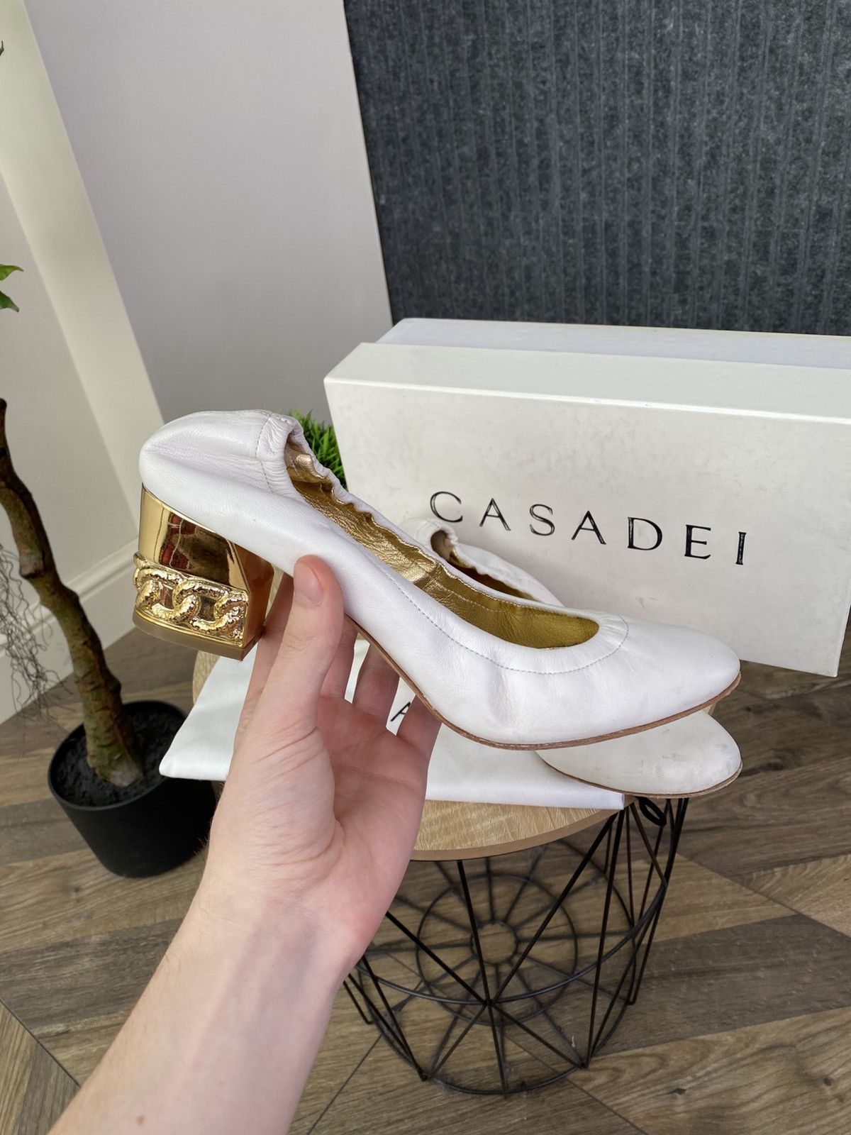 Casadei Casadei White Leather Ballet Flats Gold Heel Slip On Size US 9 / IT 39 - 5 Thumbnail