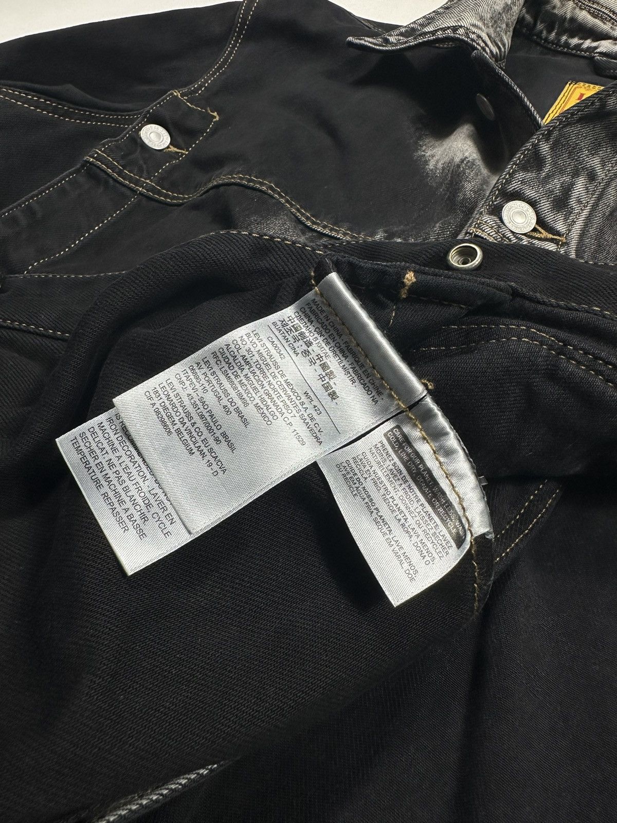Feng Chen Wang × Levi's FENG CHEN WANG Blue & Black Levi's Edition Denim Oversized Size US L / EU 52-54 / 3 - 13 Thumbnail