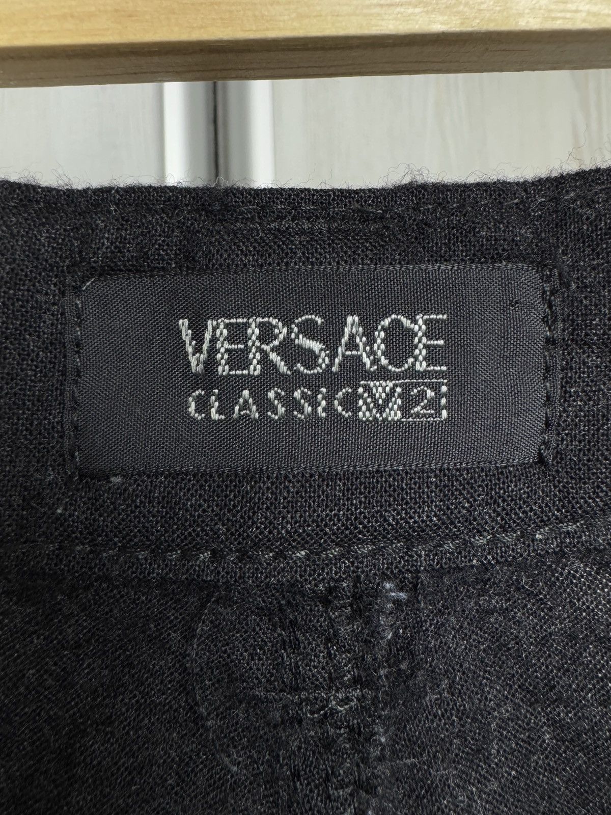 Versace Versace Classic v2 dark grey vintage unisex wool shorts 32 Size 32" / US 10 / IT 46 - 10 Thumbnail