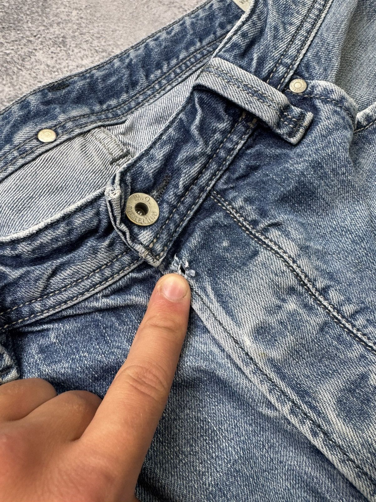 Diesel Y2K Distressed Diesel Jeans Baggy Size US 36 / EU 52 - 14 Thumbnail