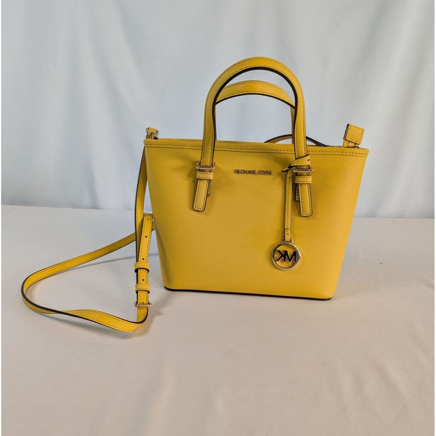 Michael Kors Michael Kors Jet Set Travel Carryall Convertible Tote Leathe Size ONE SIZE - 1 Thumbnail