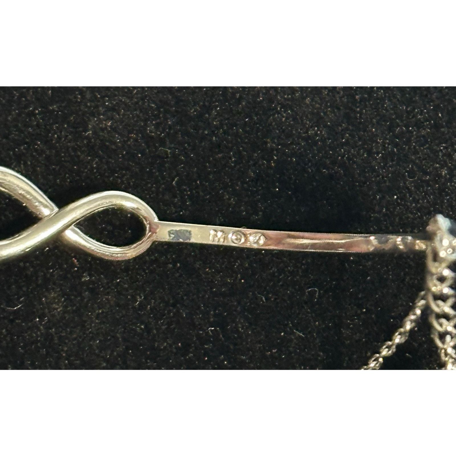 Swarovski SWAROVSKI Hyperbola bangle Infinity, White, Rhodium plated Size ONE SIZE - 6 Thumbnail