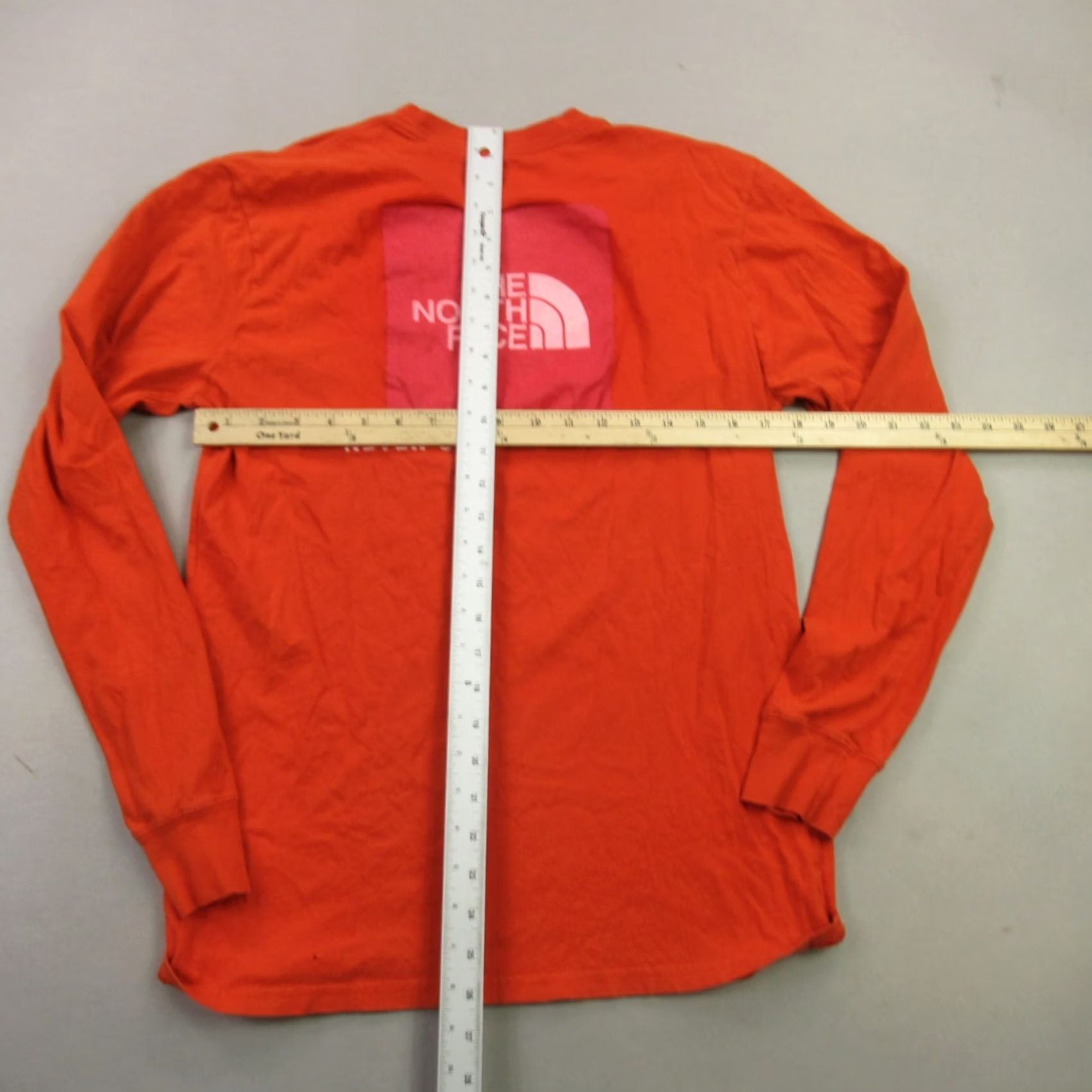 The North Face The North Face Sweater Mens Small Long Sleeve Pullover Orange Crew Neck Classic Fit Size US S / EU 44-46 / 1 - 7 Thumbnail