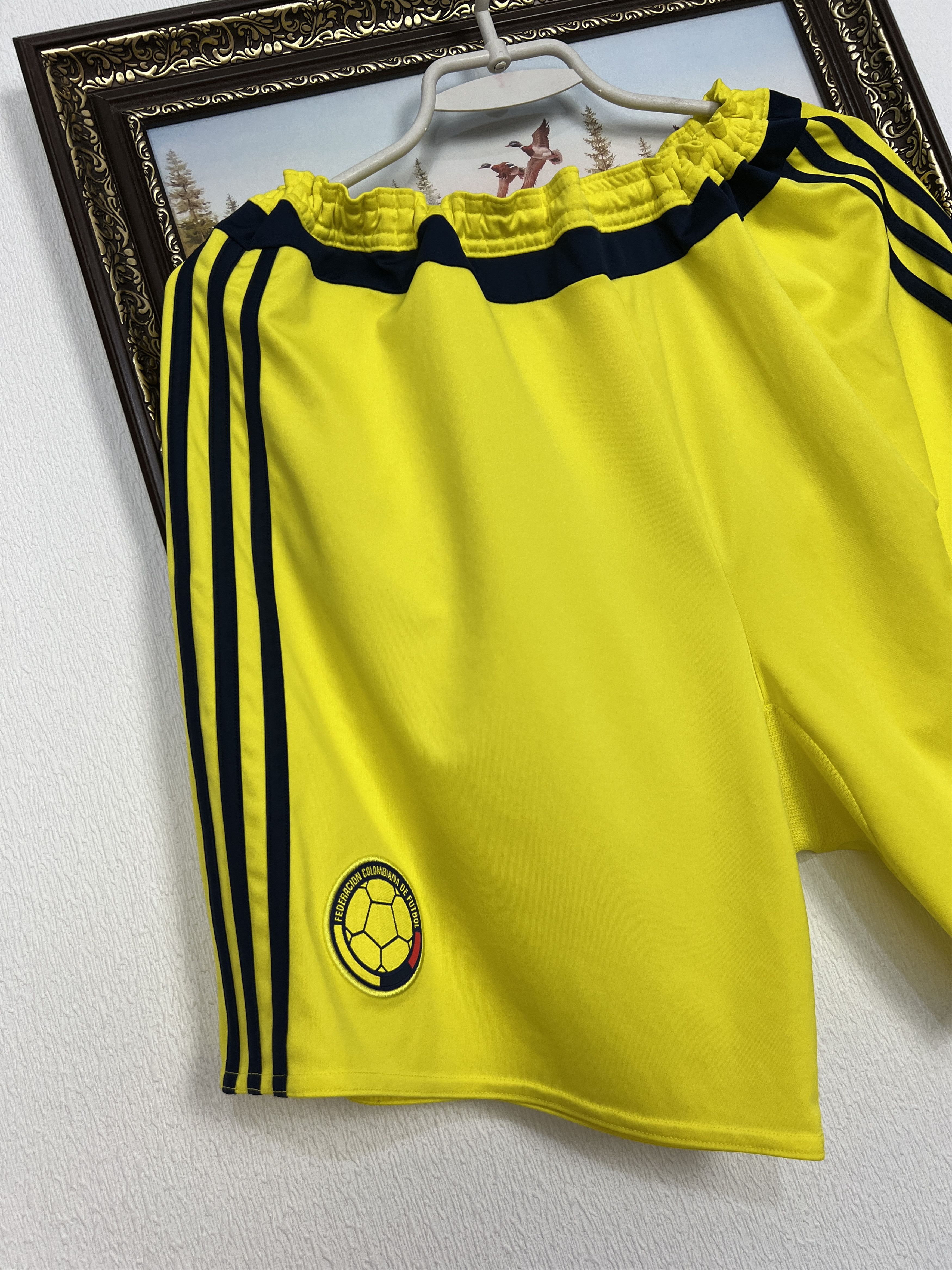 Adidas Adidas Colombia Football Shorts Soccer Athletic National Size US 34 / EU 50 - 3 Thumbnail