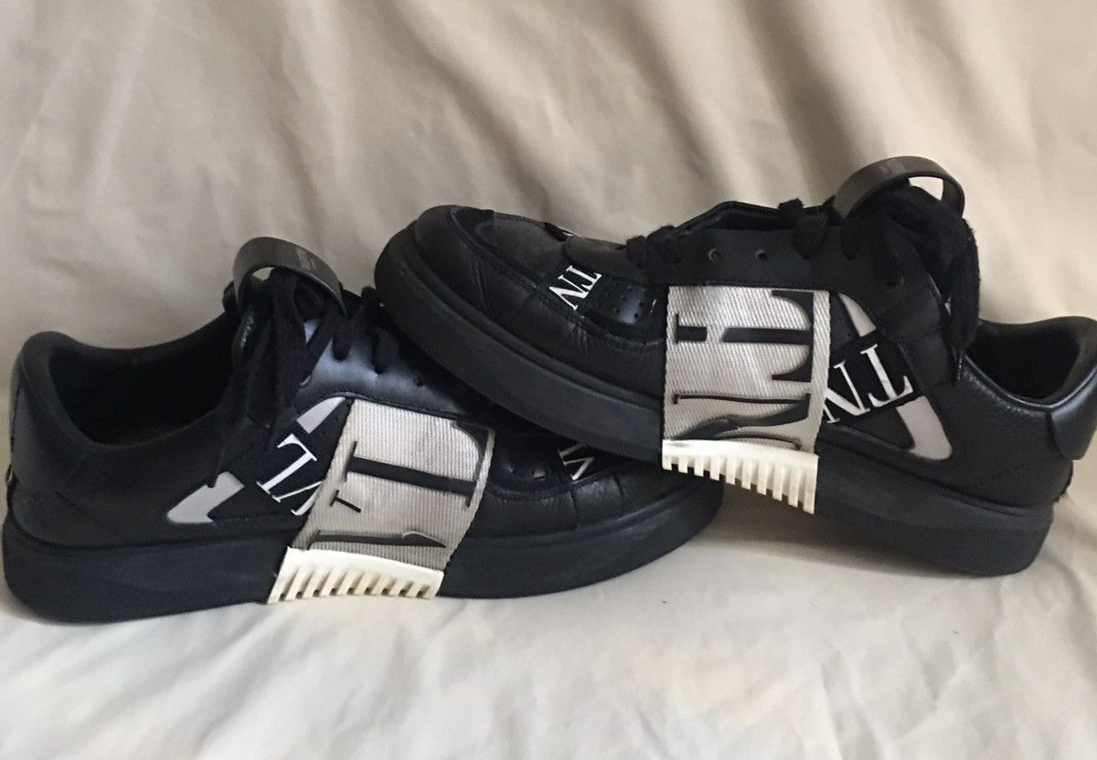 Designer × Valentino Valentino Garavani VL7N Black Leather Sneakers Size EU 41 Size US 8 / EU 41 - 13 Thumbnail
