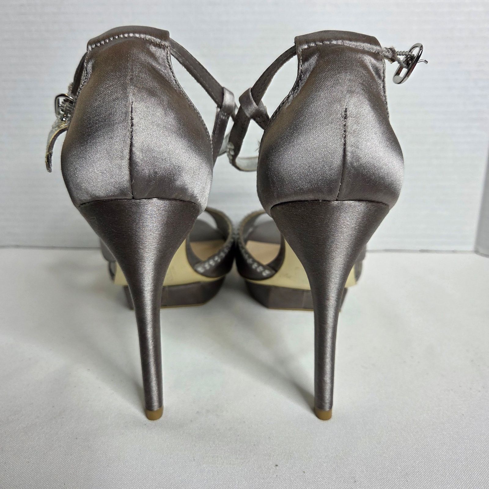 Disney Disney The Glass Slipper Collection Women's Shoes Size 10 Size US 10 / IT 40 - 7 Thumbnail