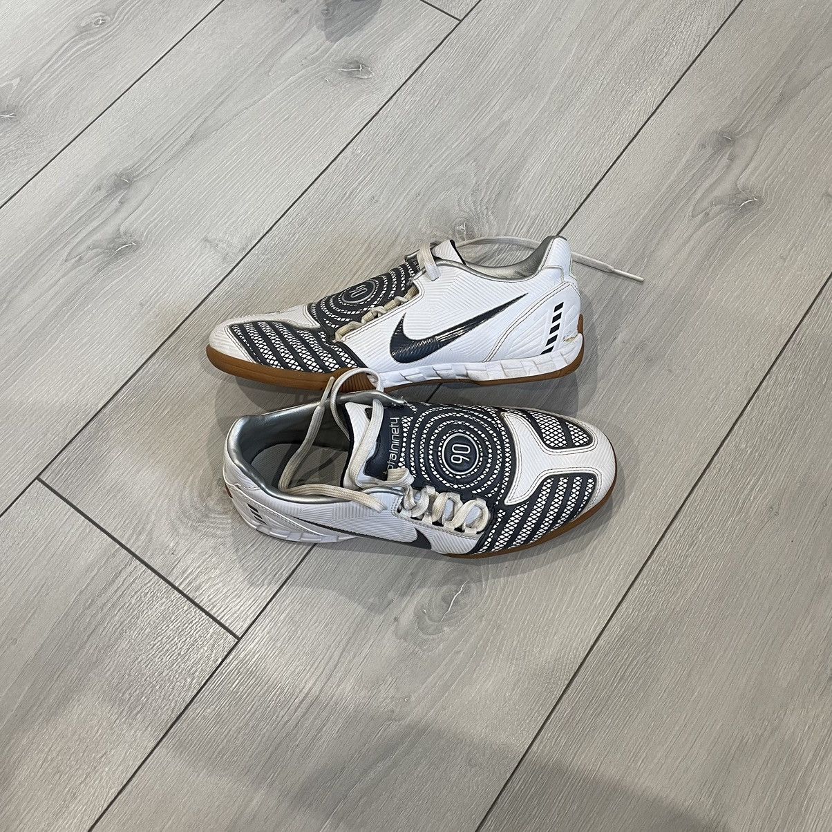 Total 90 Soccer Shoes | Grailed